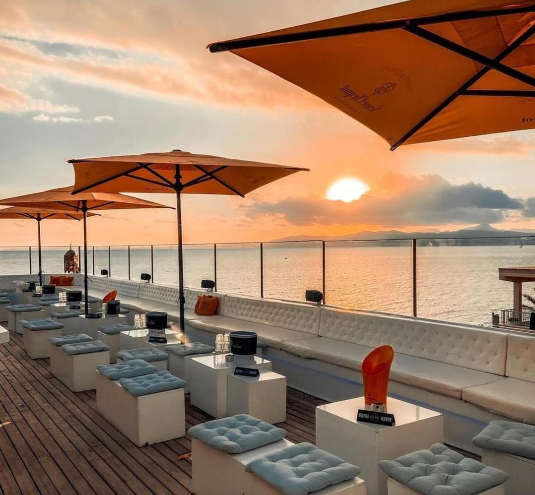 Q-royal Hotel